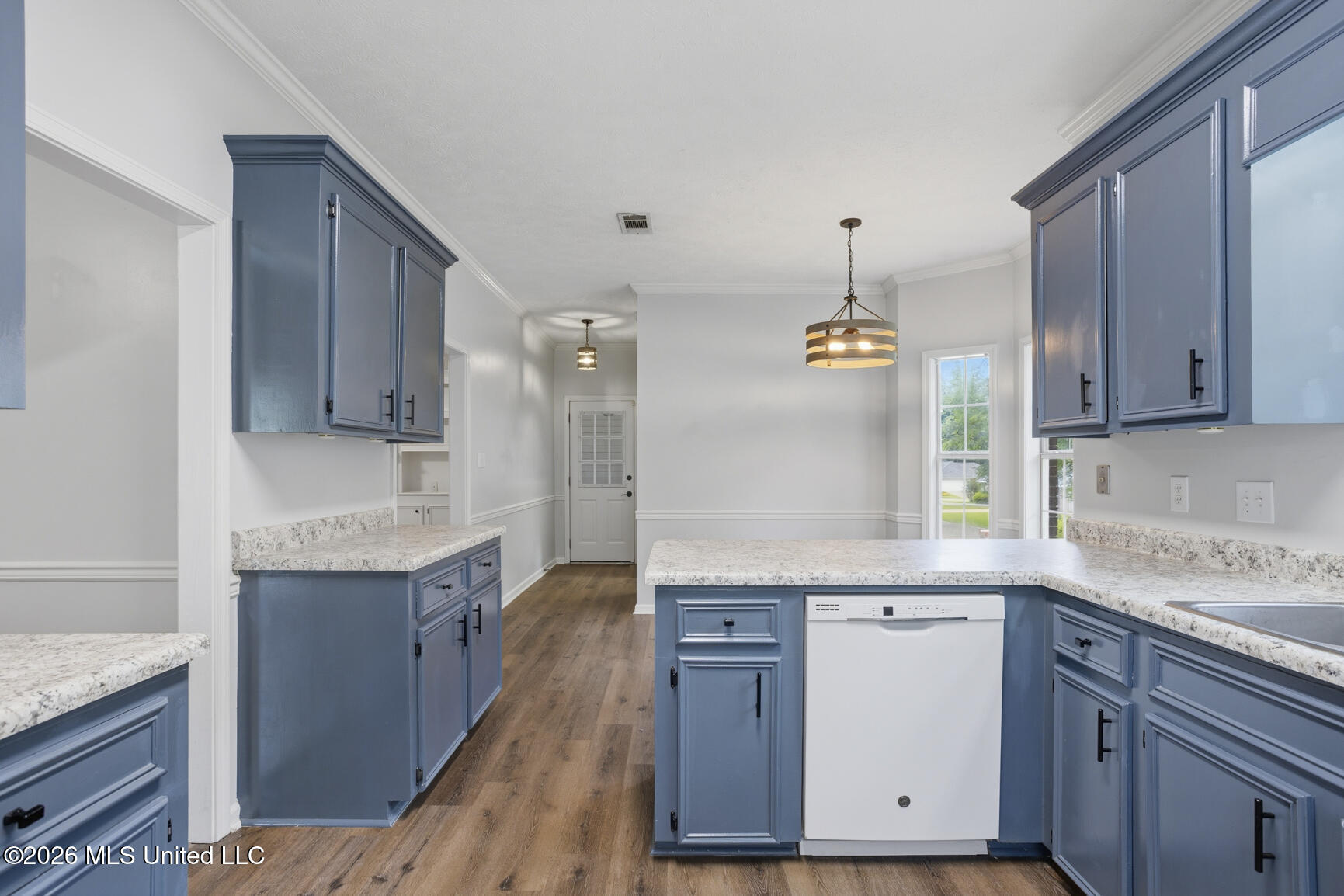 317 Woodrun Drive Property Photo 10