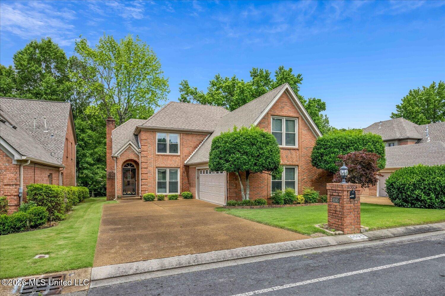 6595 Masters Drive Property Photo 2