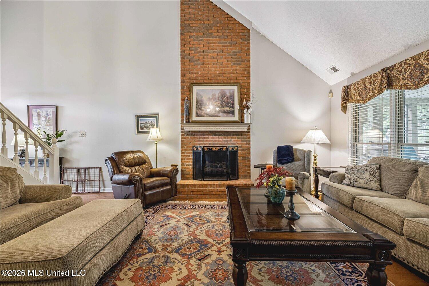 6595 Masters Drive Property Photo 8