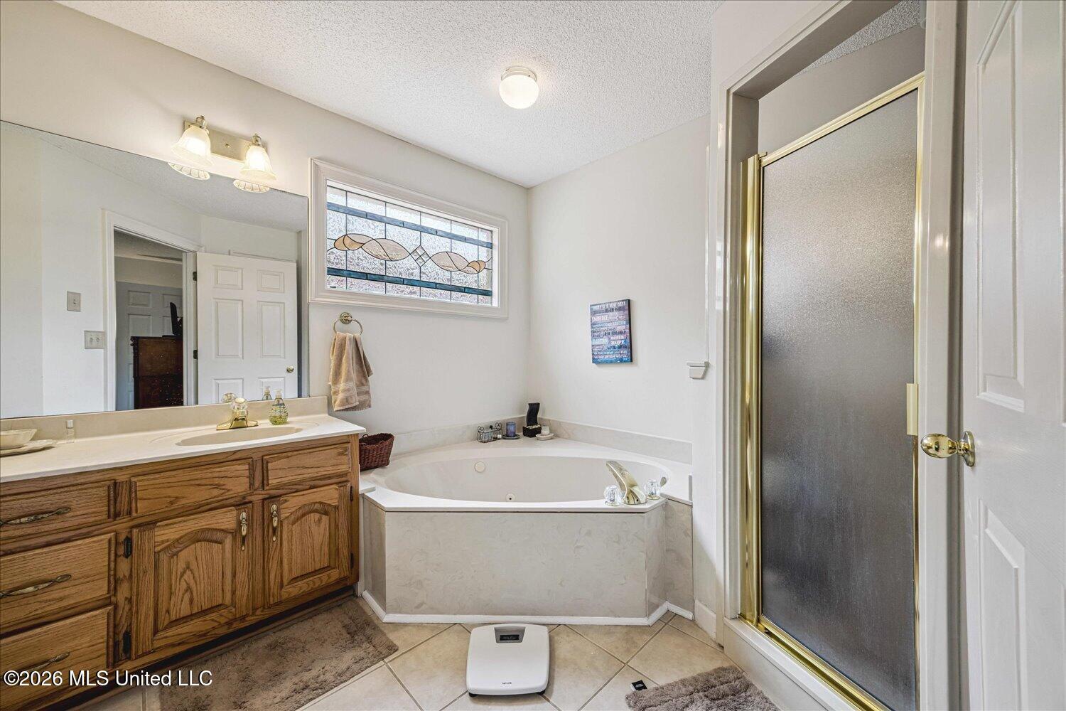 6595 Masters Drive Property Photo 15