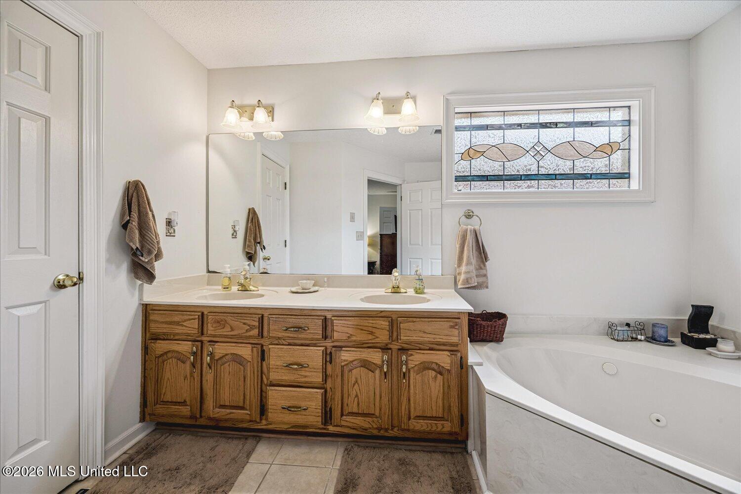 6595 Masters Drive Property Photo 16