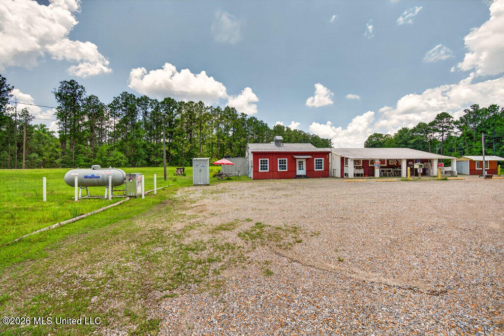 11 Cut-off Road Property Photo 6