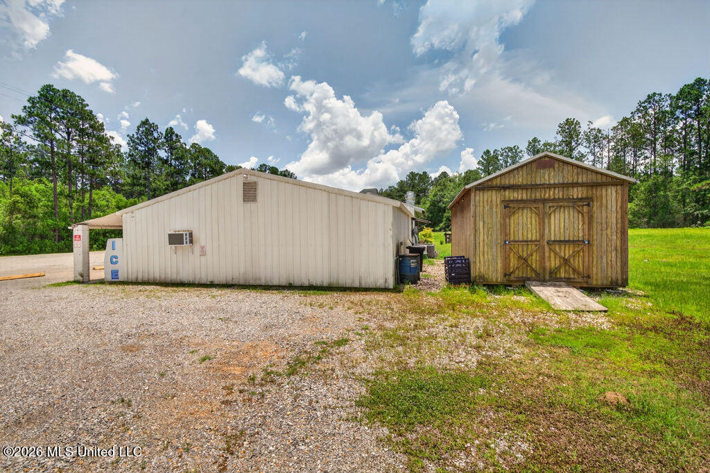 11 Cut-off Road Property Photo 7