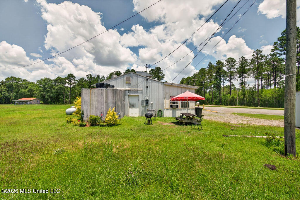 11 Cut-off Road Property Photo 12