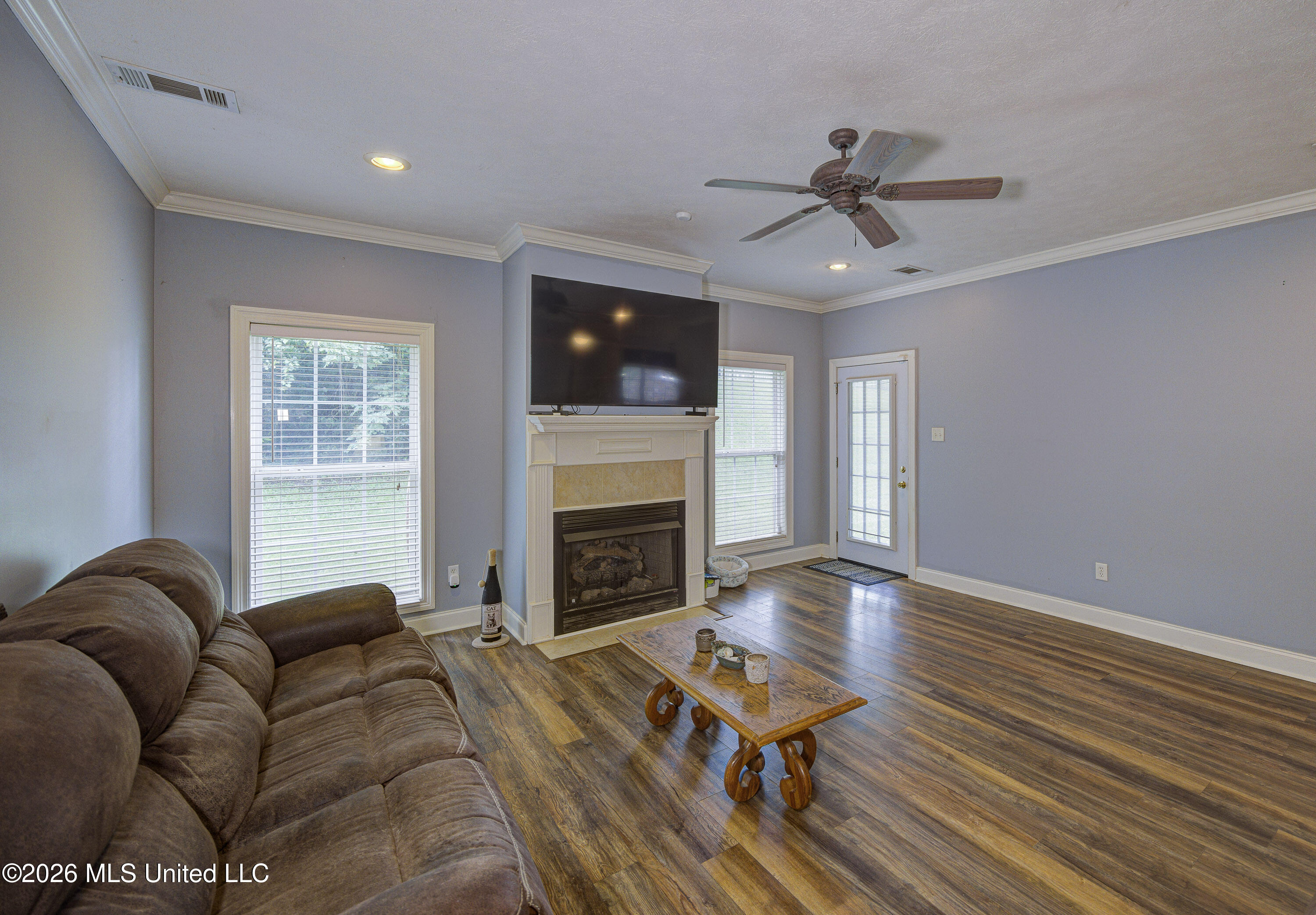 107 Manchester Drive Property Photo 4