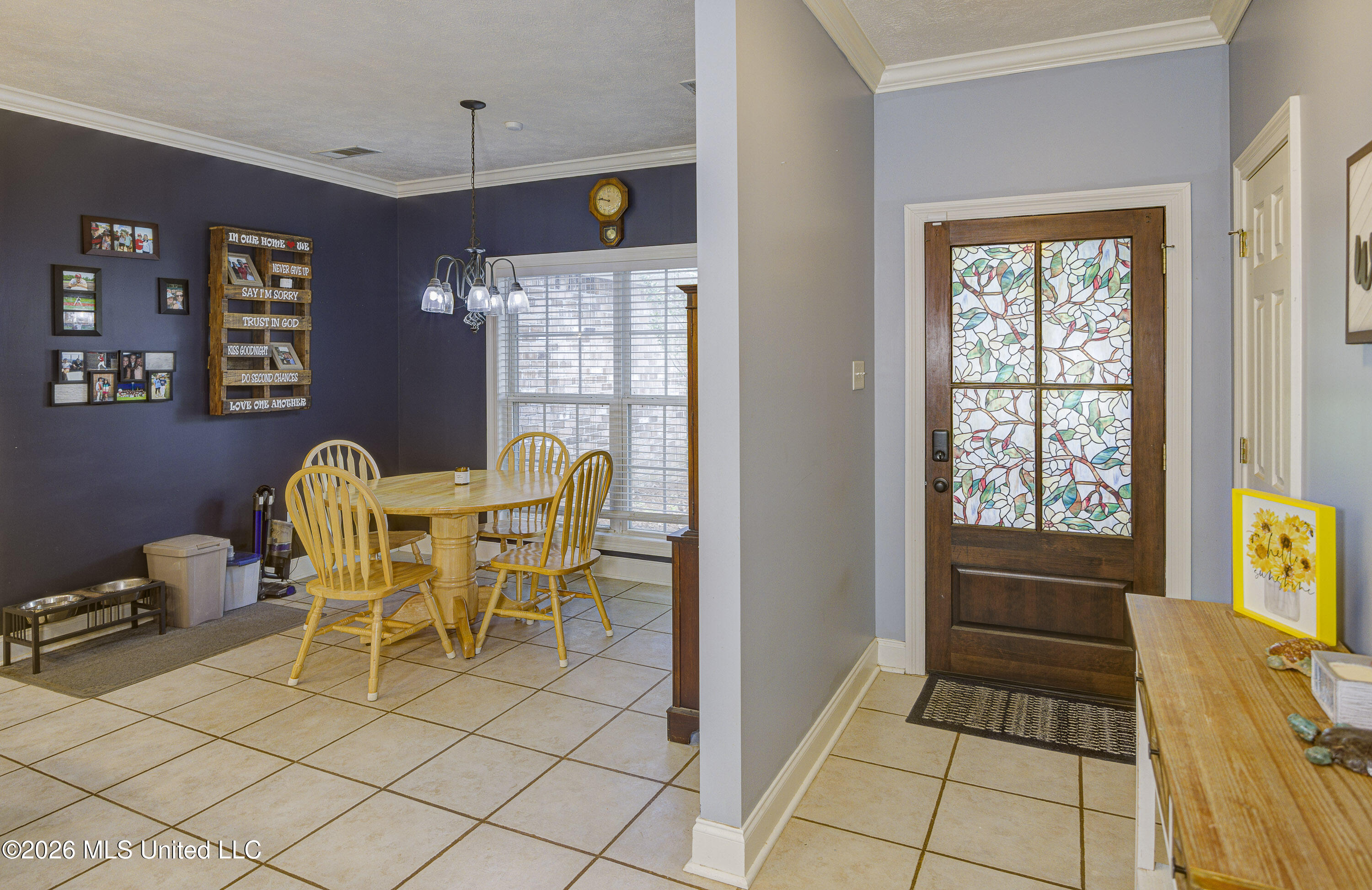 107 Manchester Drive Property Photo 8