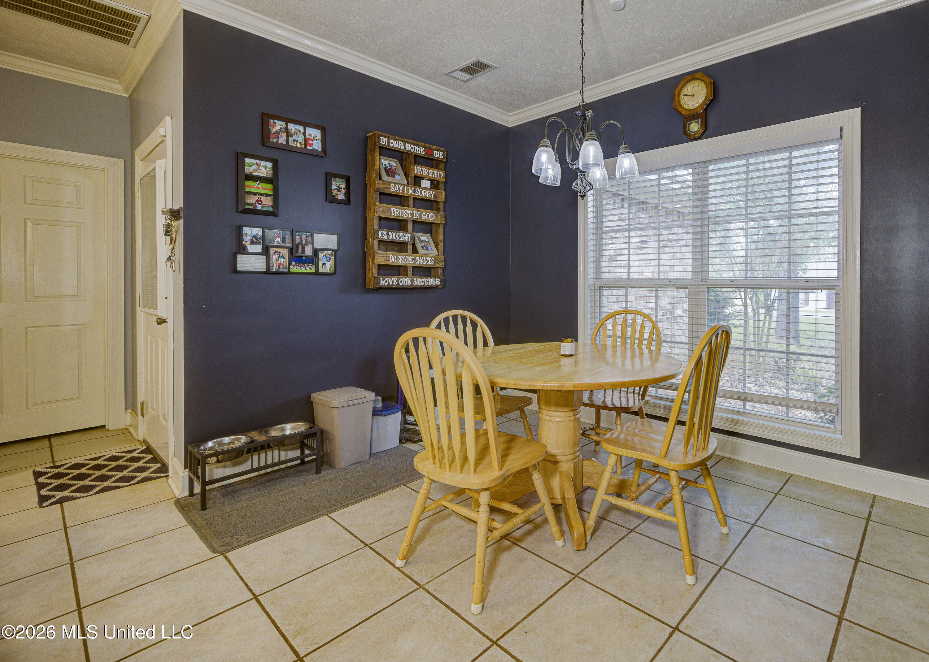 107 Manchester Drive Property Photo 9