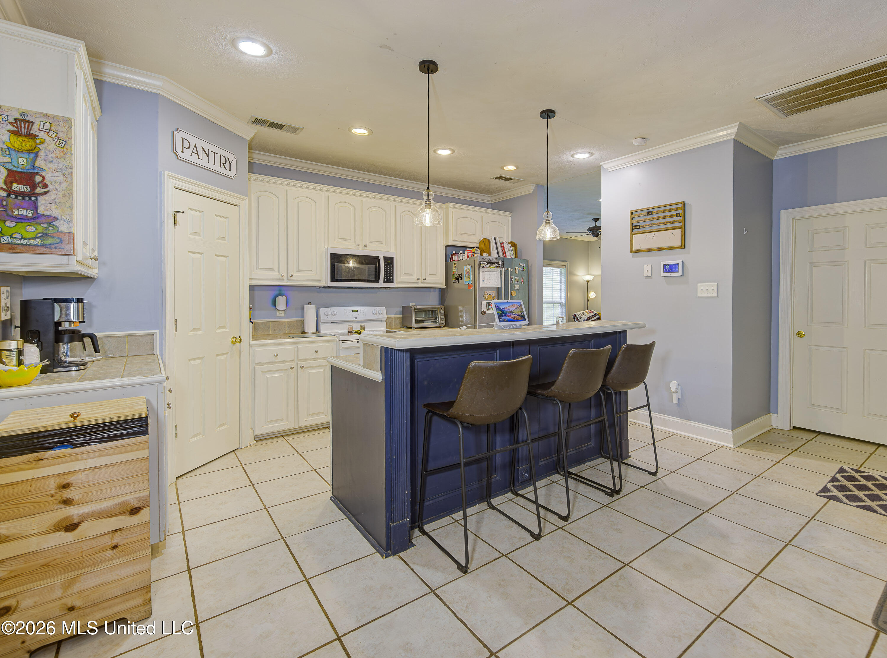 107 Manchester Drive Property Photo 12
