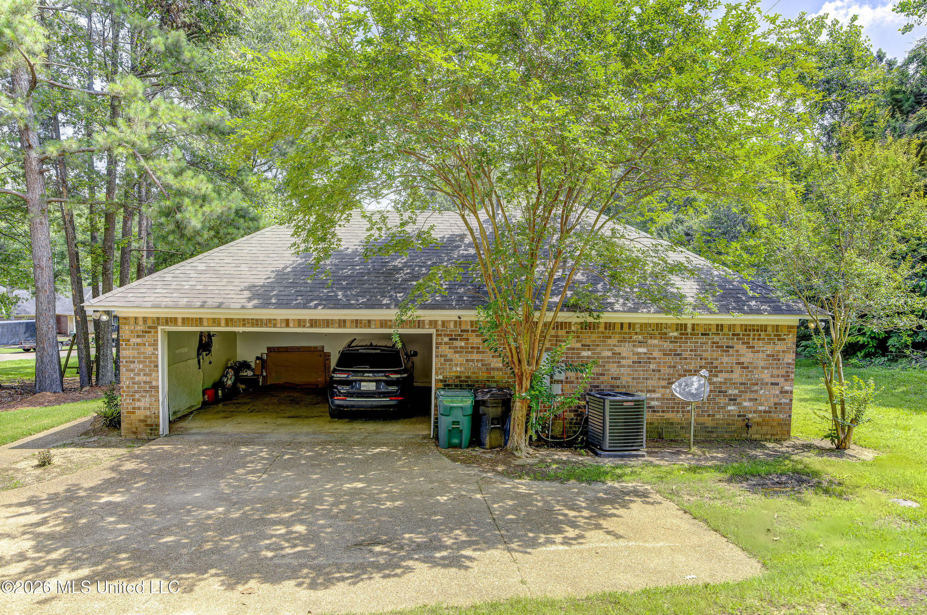 107 Manchester Drive Property Photo 32