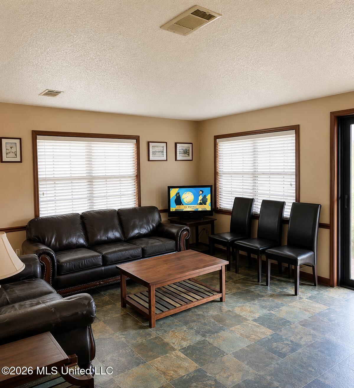 108 Trade Center Lane Property Photo 2