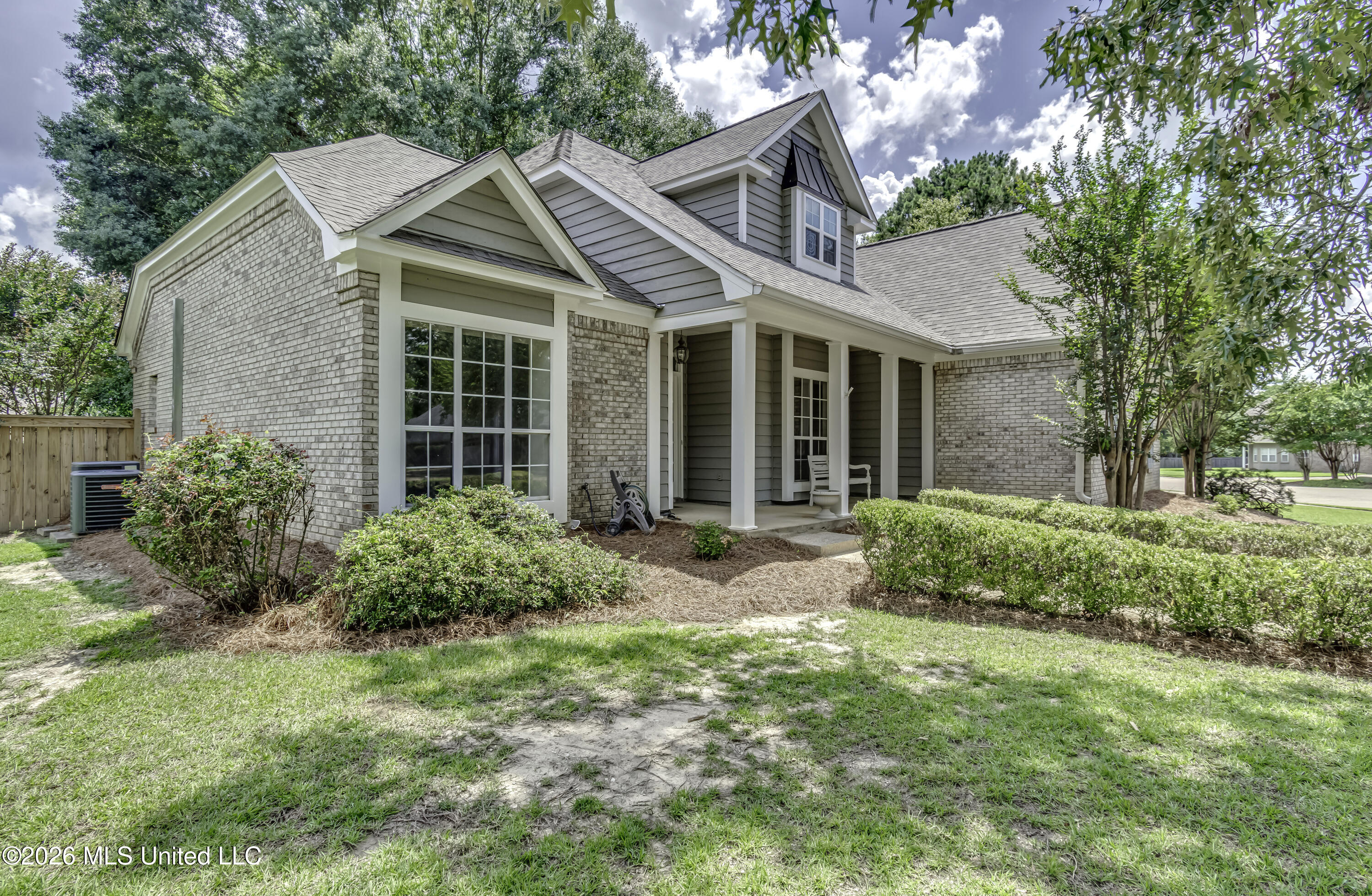 101 Darrowsby Place Property Photo 4