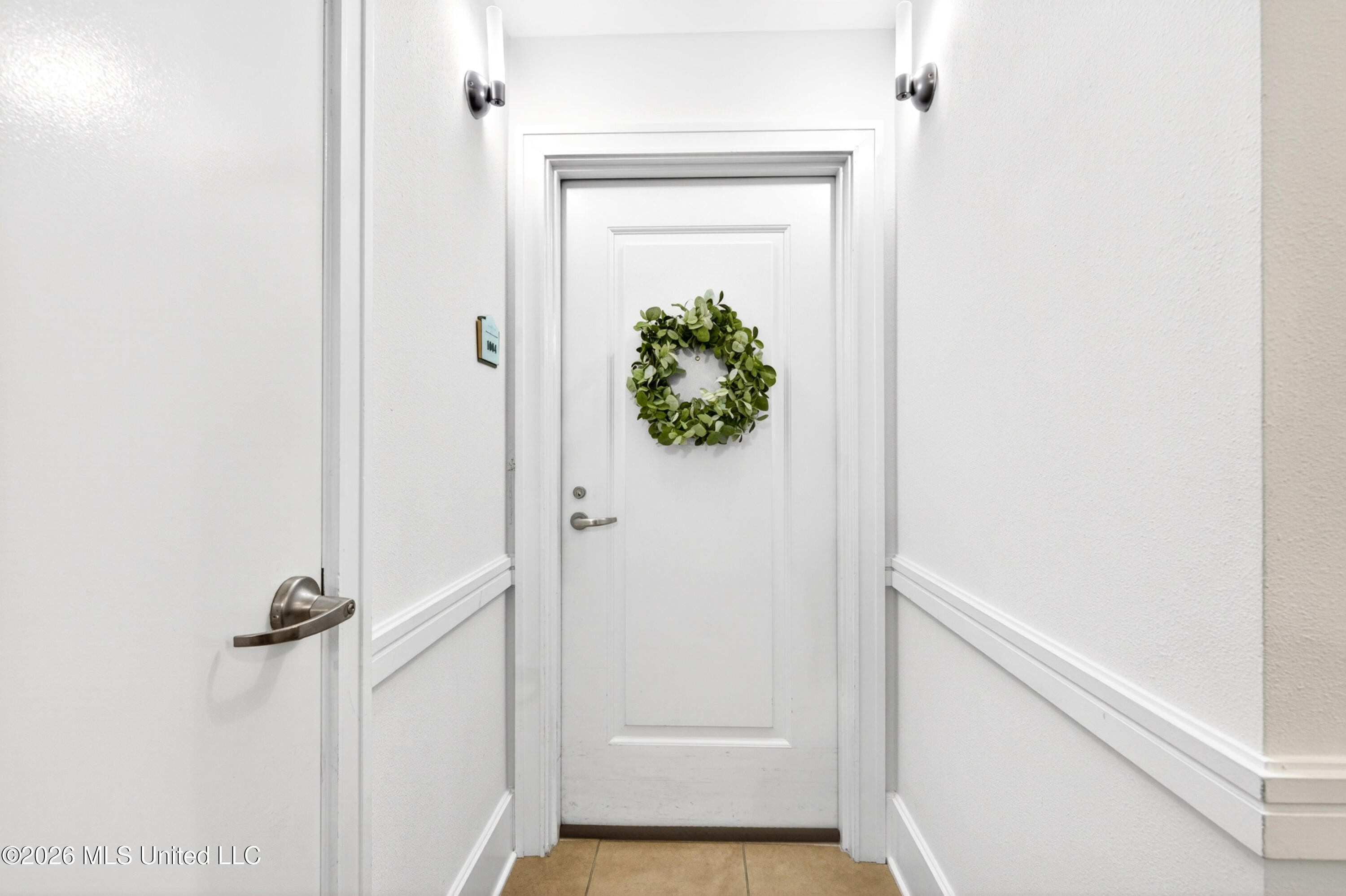 2060 Beach Boulevard Property Photo 3