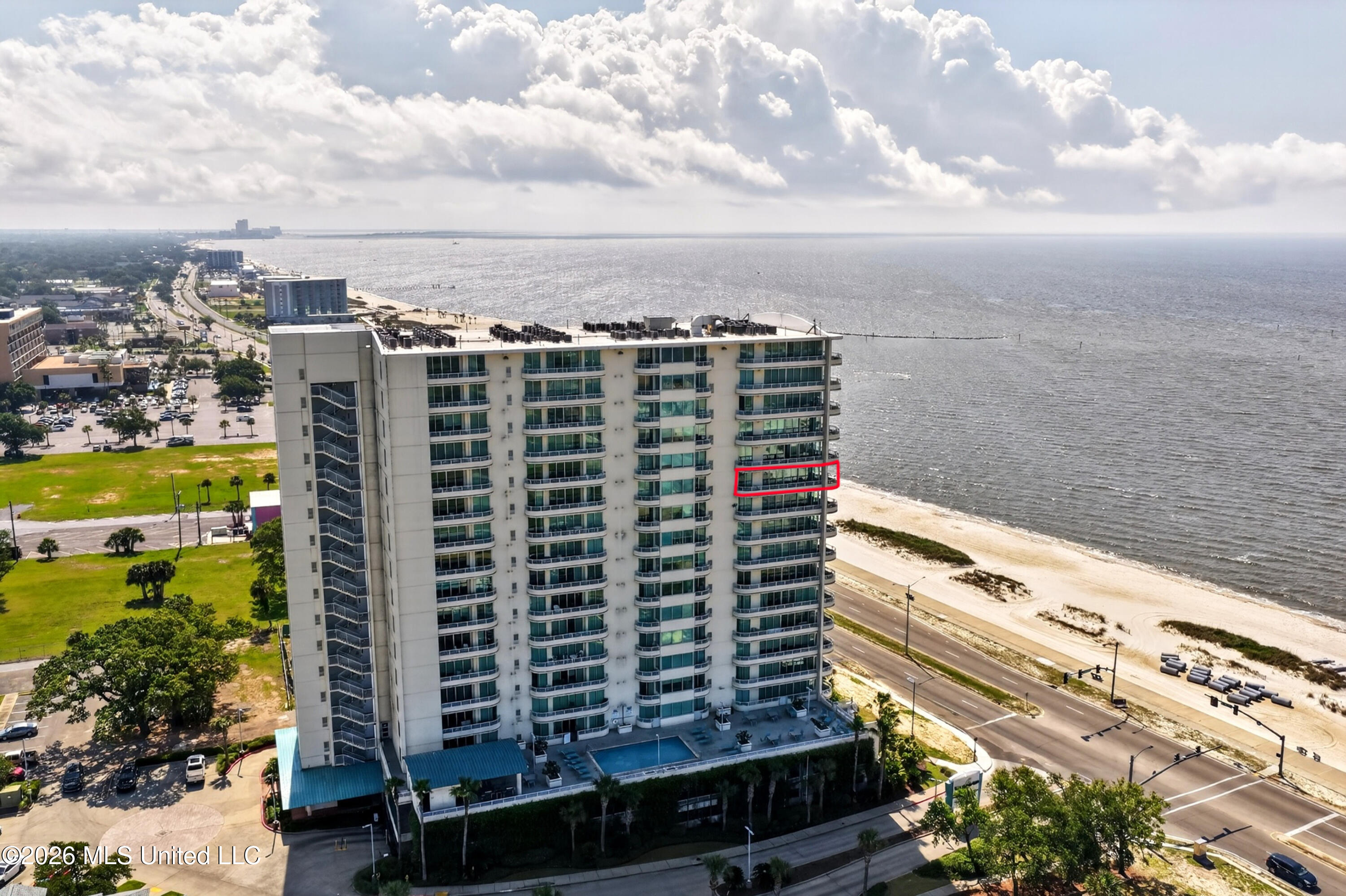 2060 Beach Boulevard Property Photo 25