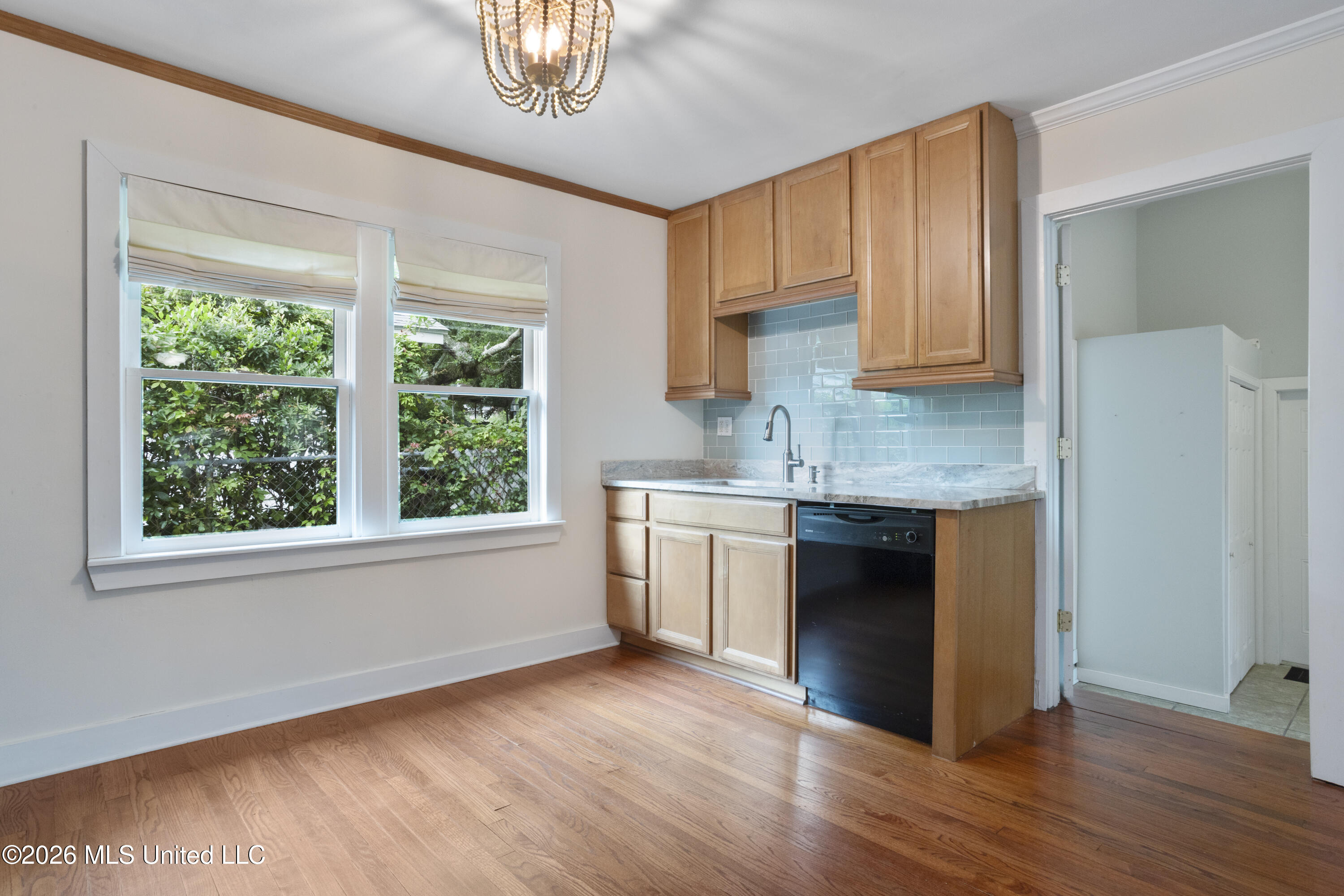 1000 27th Street Property Photo 30