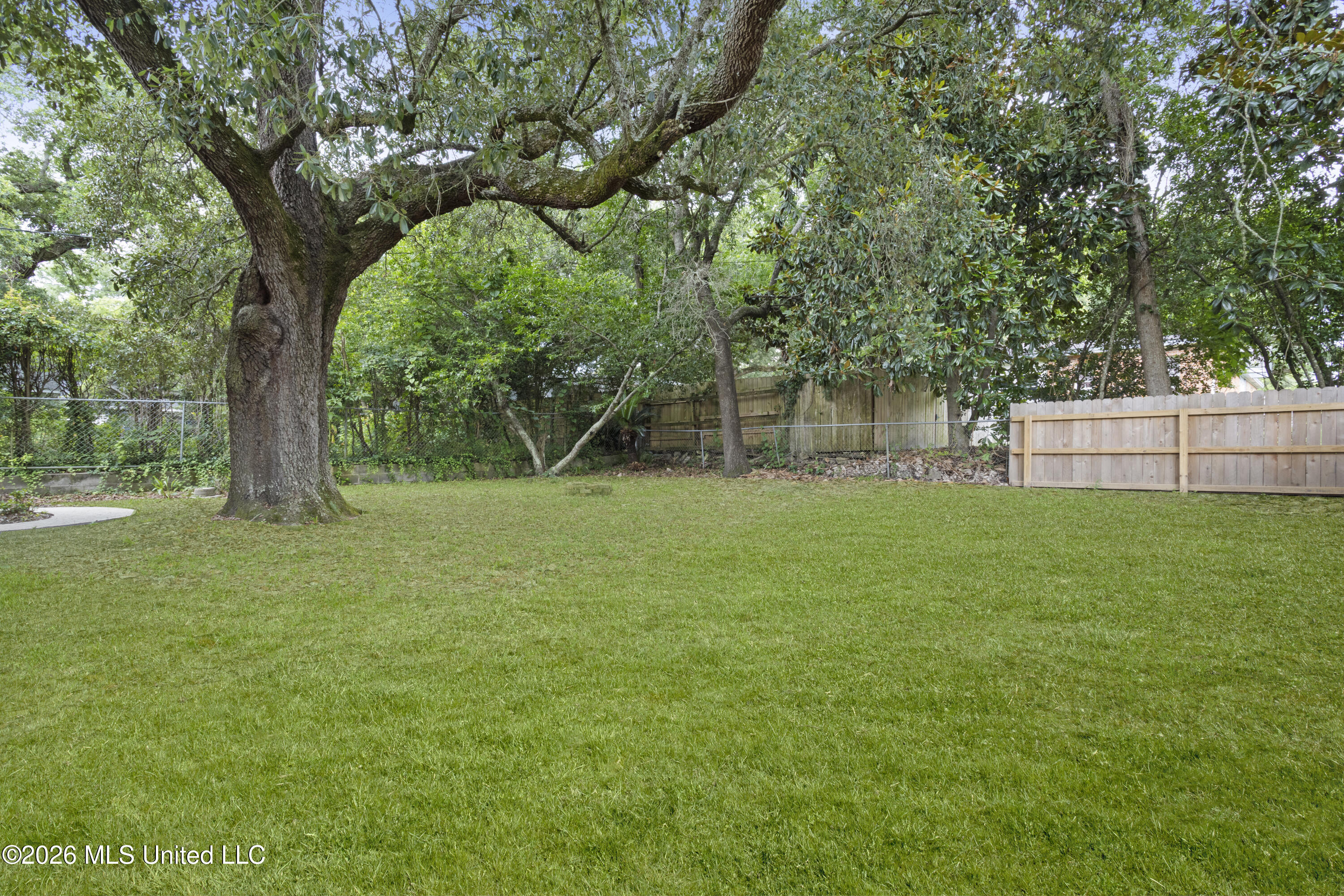 1000 27th Street Property Photo 41