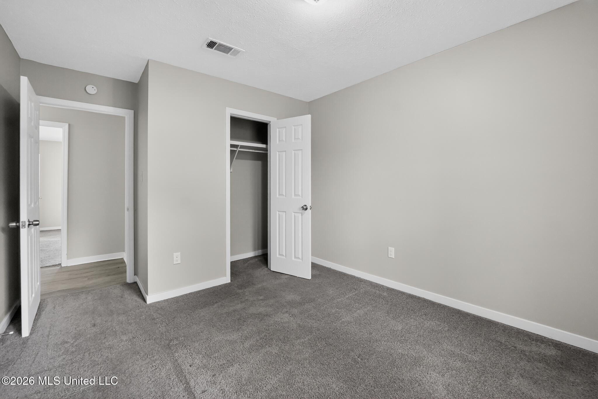 704 Dunleith Lane Property Photo 11