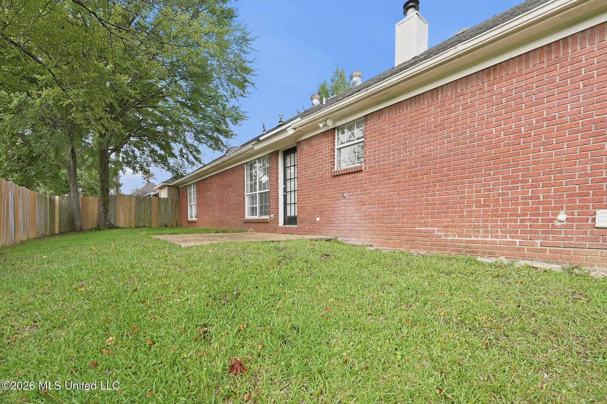 704 Dunleith Lane Property Photo 14