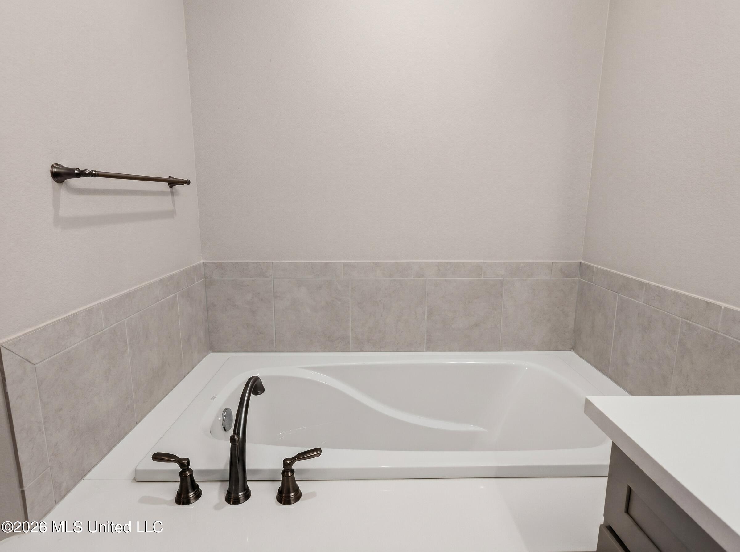 13509 Evergreen Drive Property Photo 23