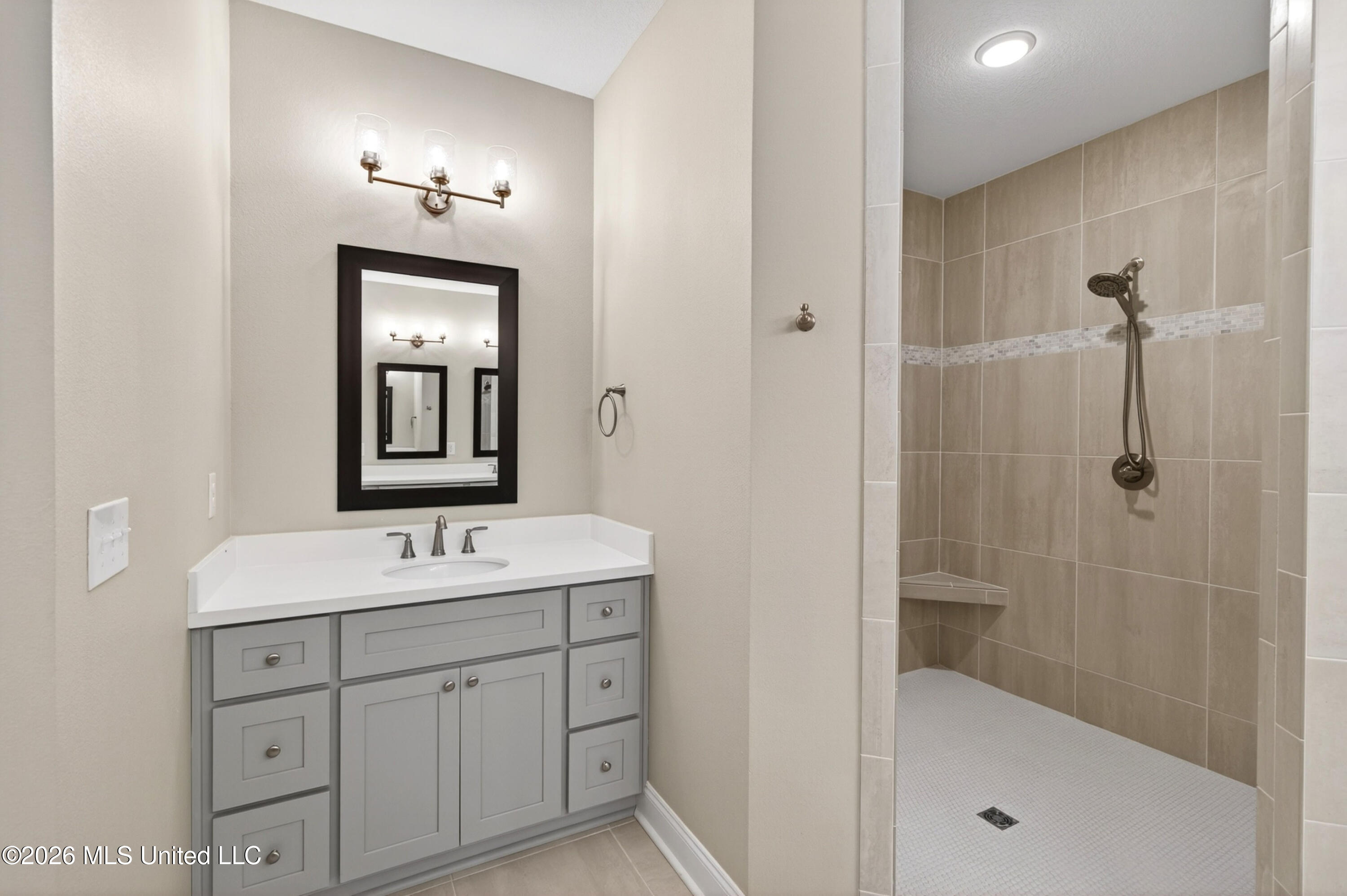13509 Evergreen Drive Property Photo 24