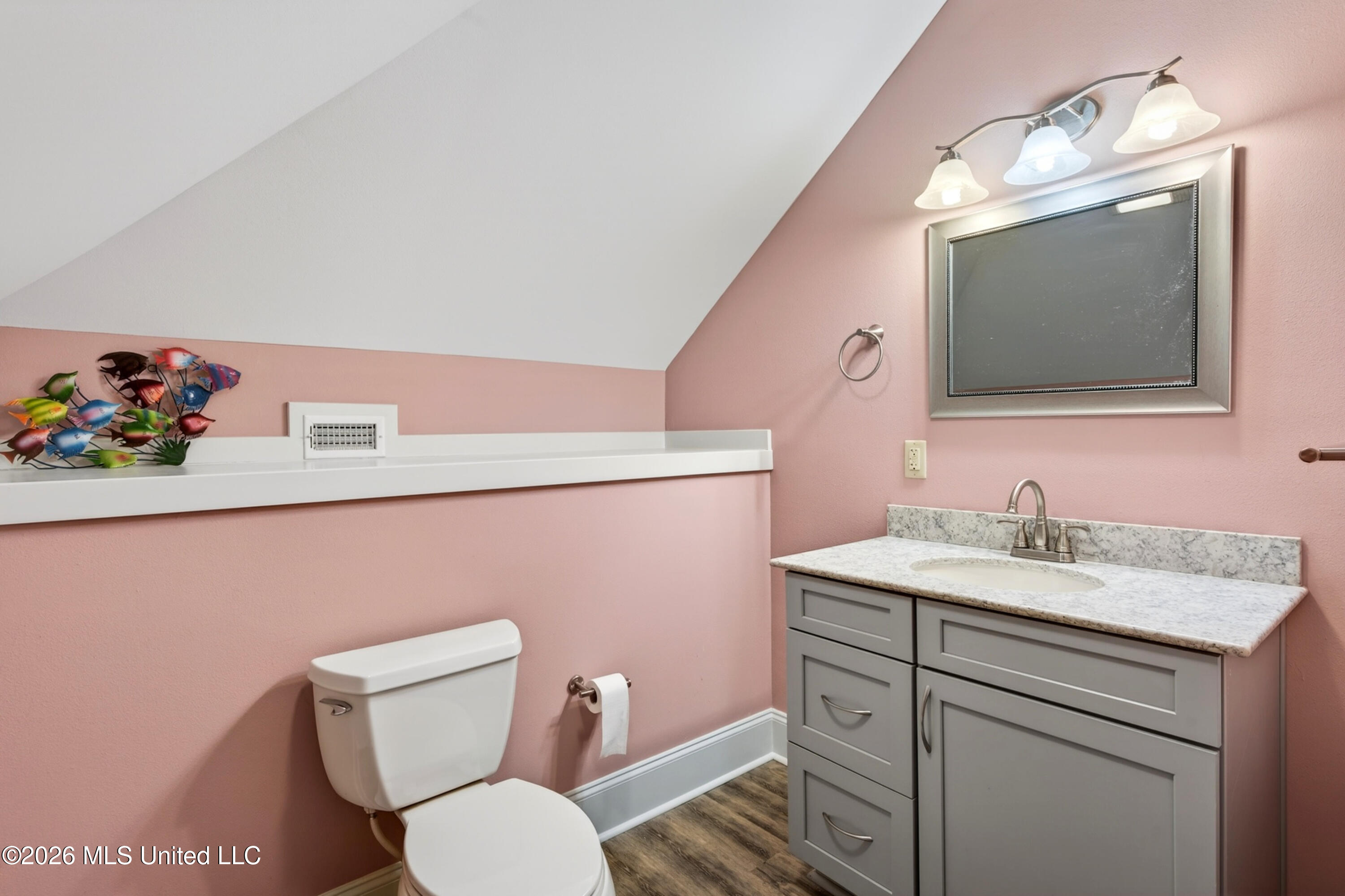617 Woodward Avenue Property Photo 24