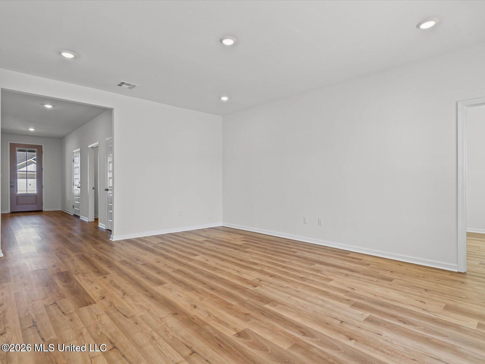 10415 Landon Meadows Drive Property Photo 6