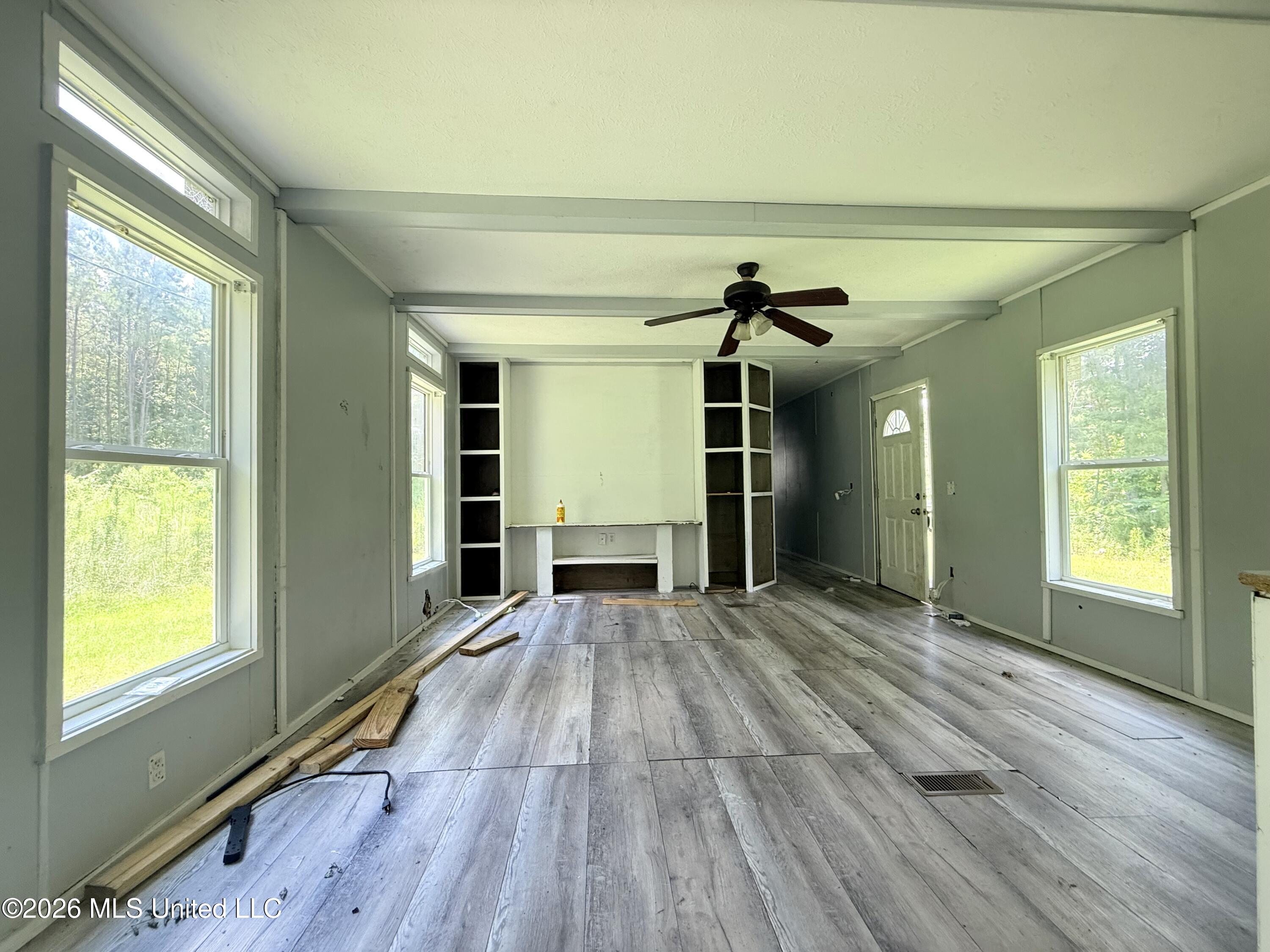 16 Durr Lane Property Photo 2