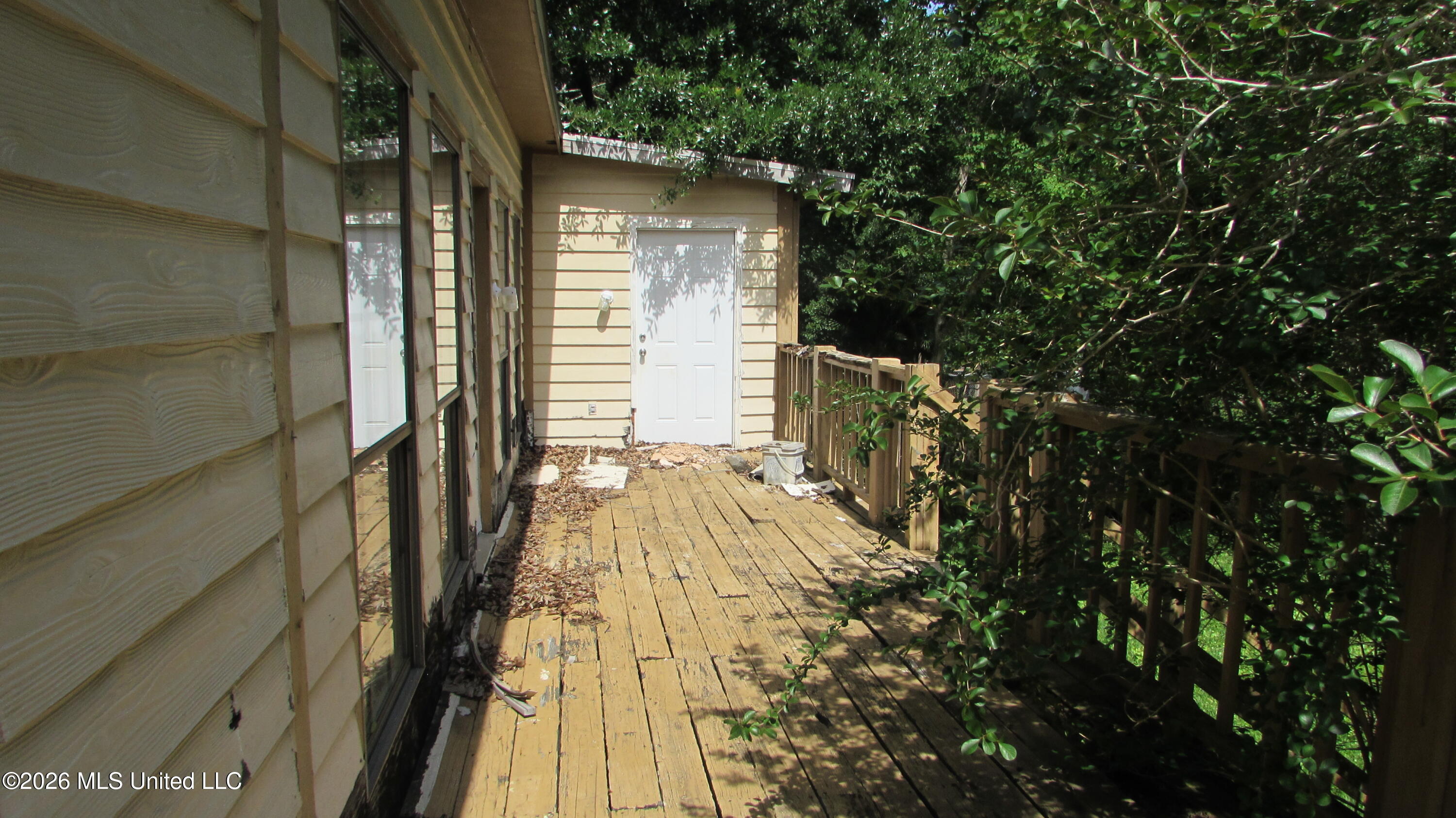 14 Greenbriar Drive Property Photo 14