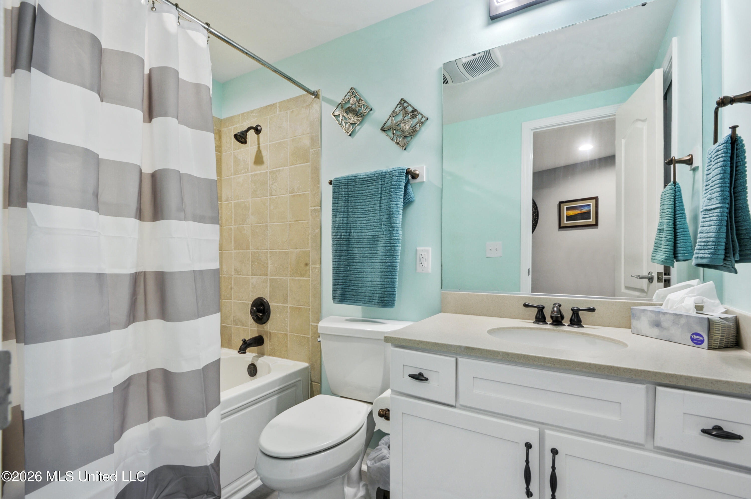 1200 Beach Drive Property Photo 16