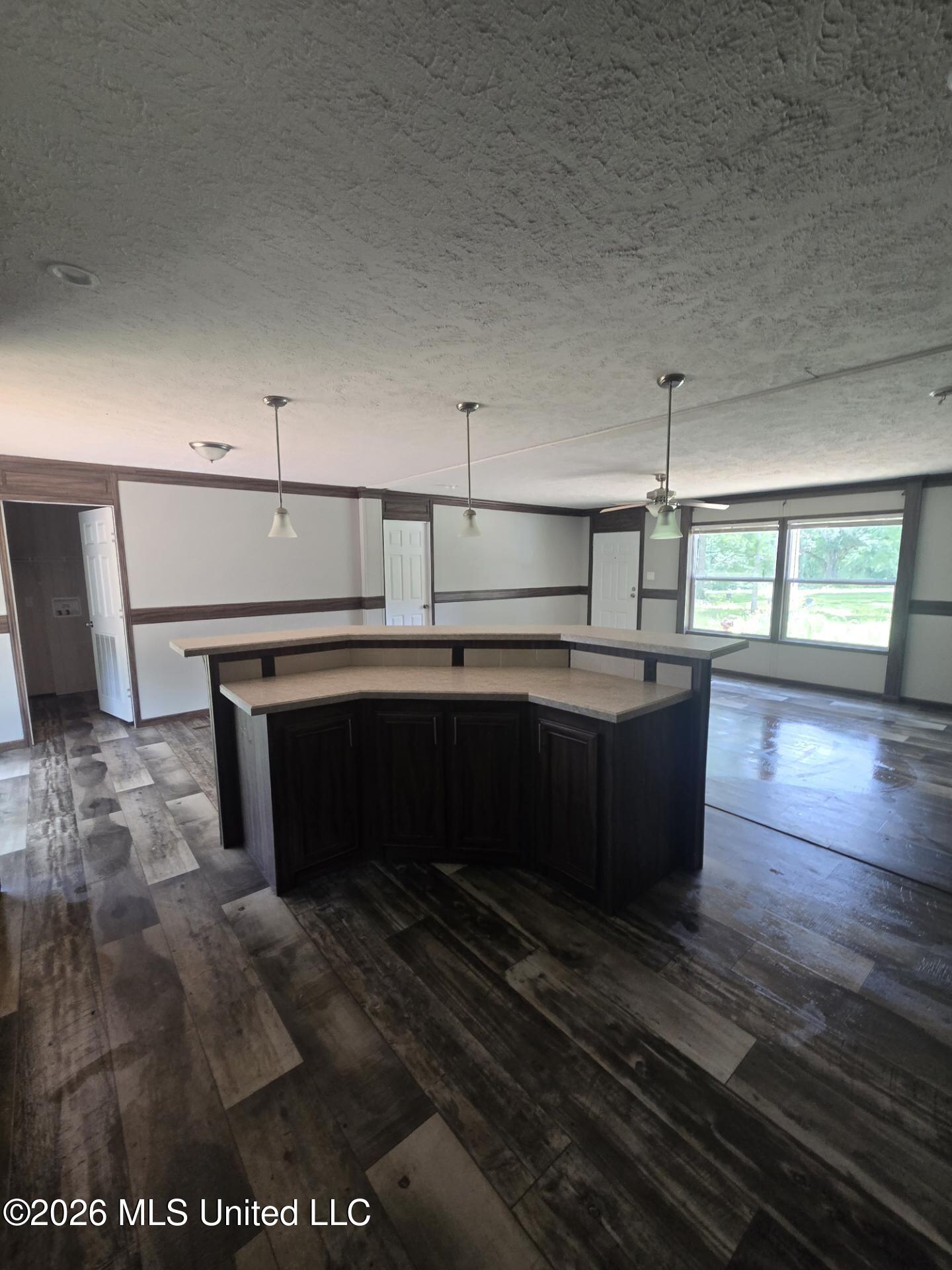 847 Ridge Alley Property Photo 6