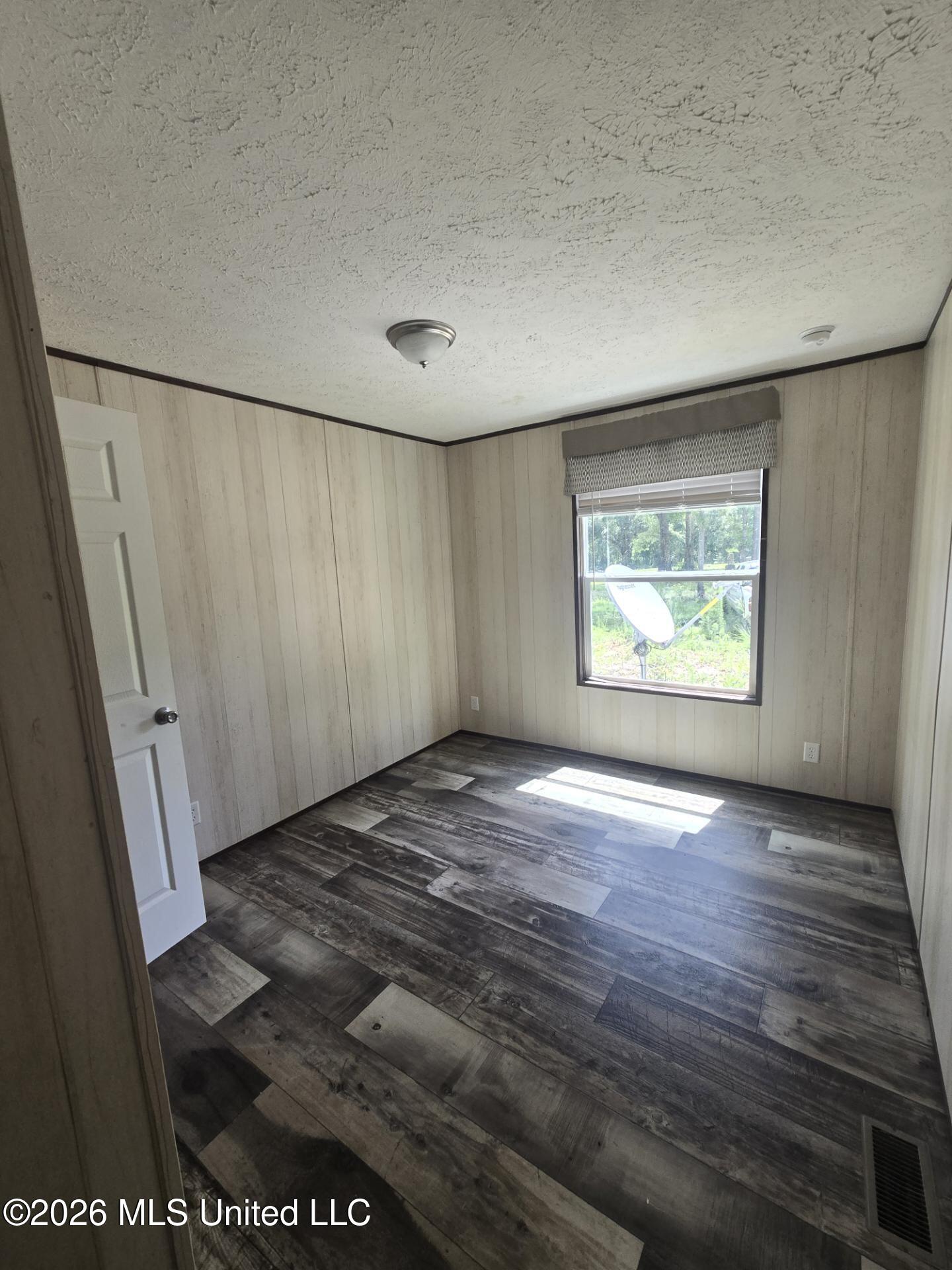 847 Ridge Alley Property Photo 12
