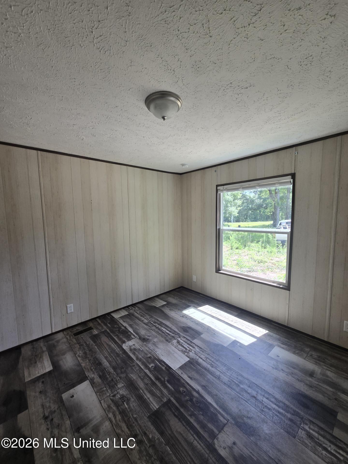 847 Ridge Alley Property Photo 24