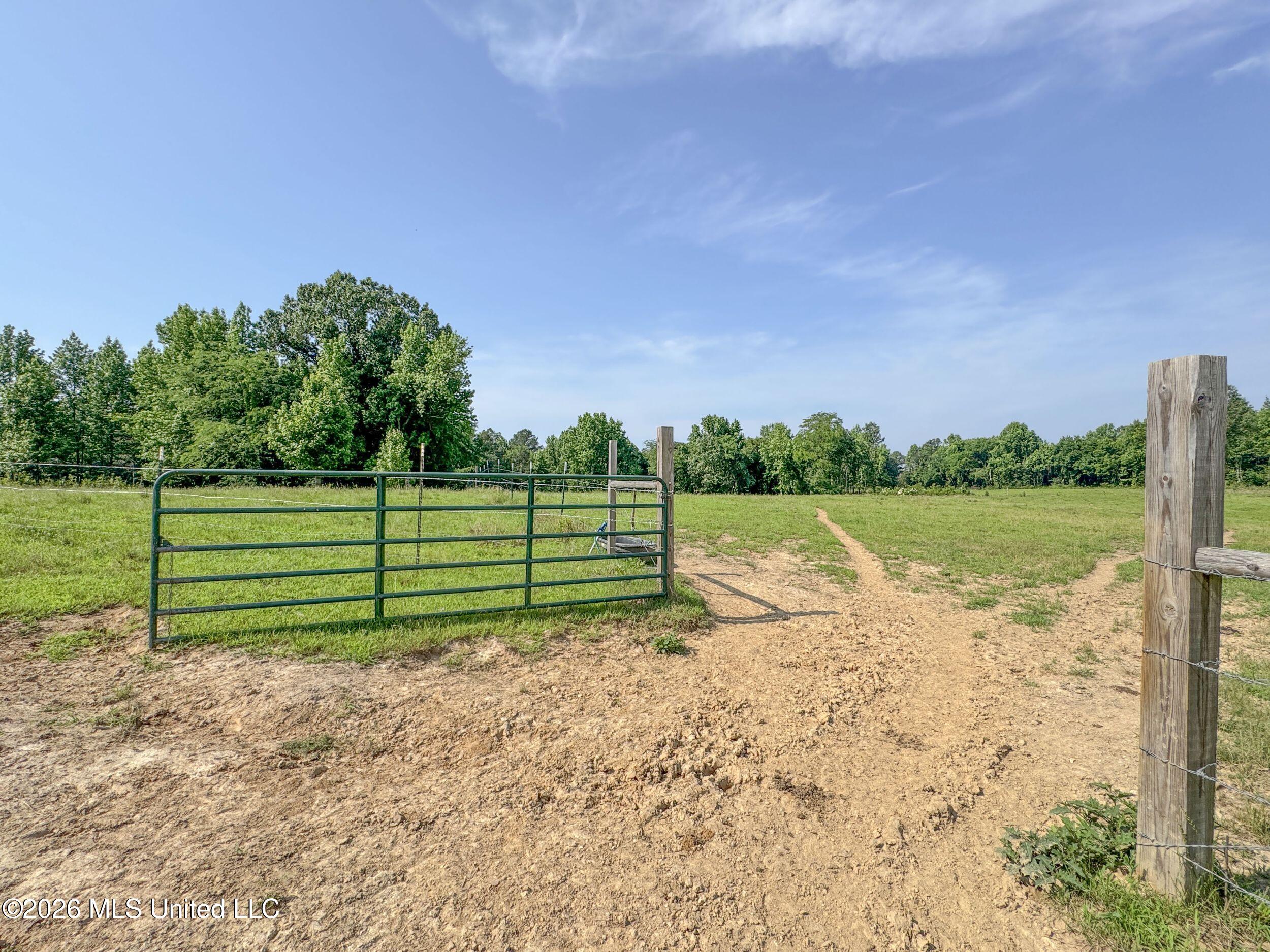 2169 Slocum Road Property Photo 59