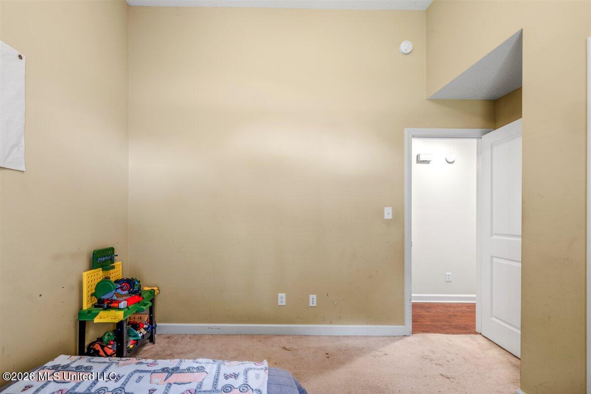 1605 Windy Lane Property Photo 20