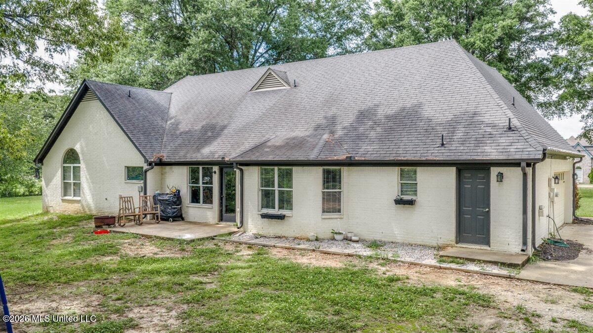 1605 Windy Lane Property Photo 36