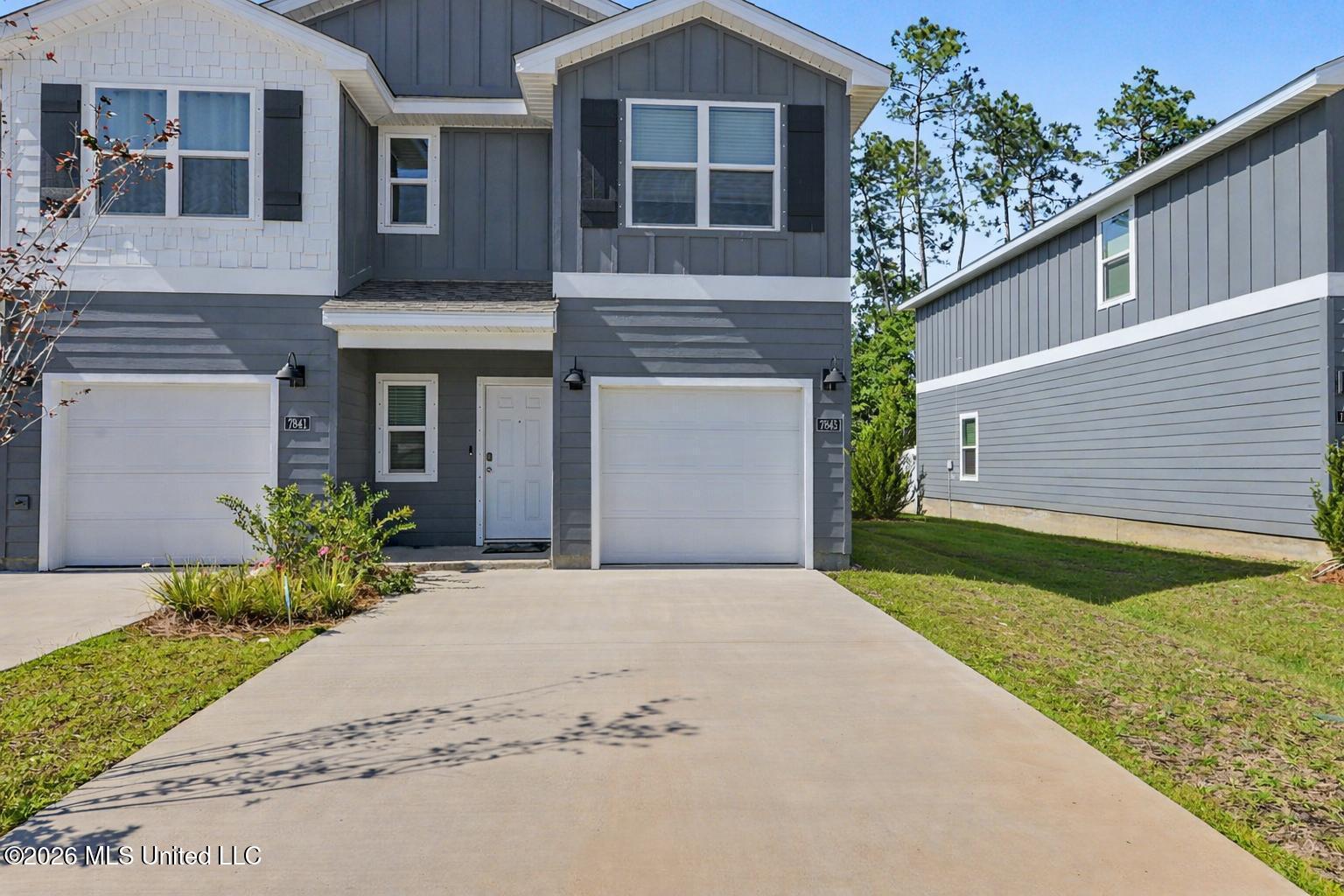 7845 Reagan Court Property Photo 1