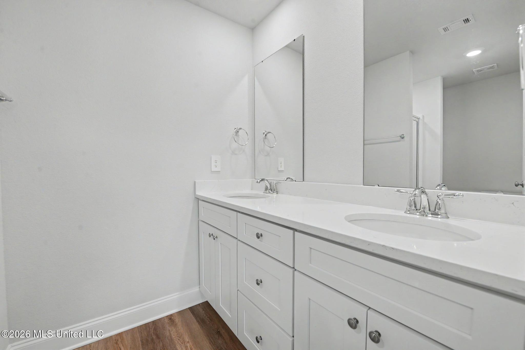 7845 Reagan Court Property Photo 13