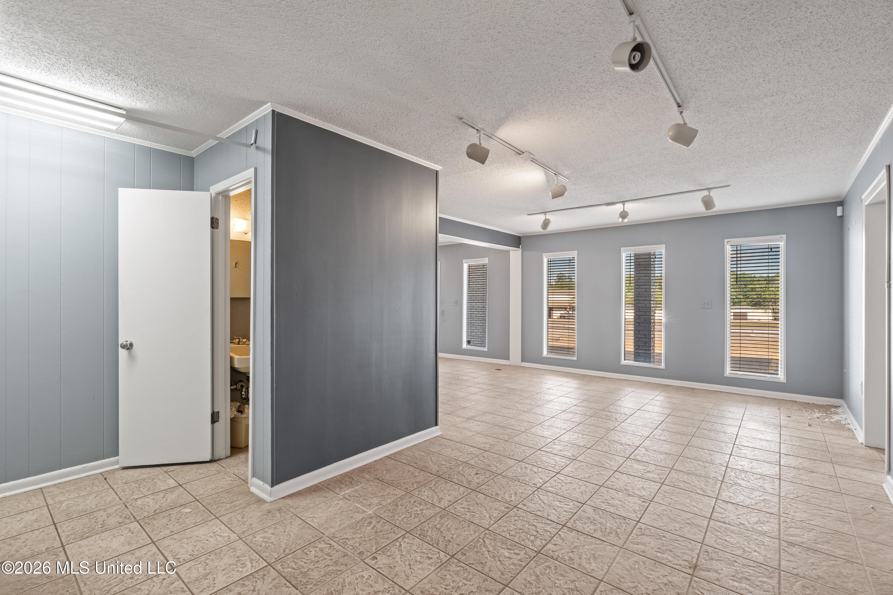 6401 Us 49 Property Photo 36