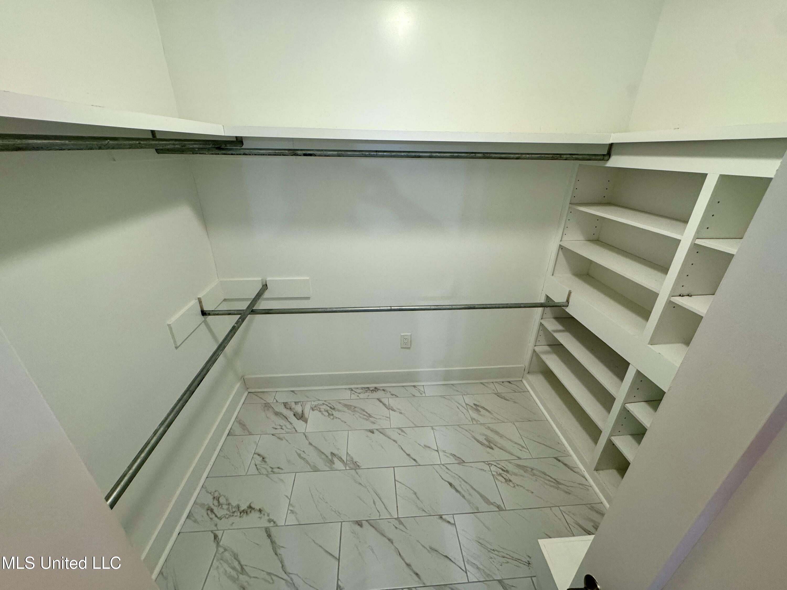 374 Fox Road Property Photo 13