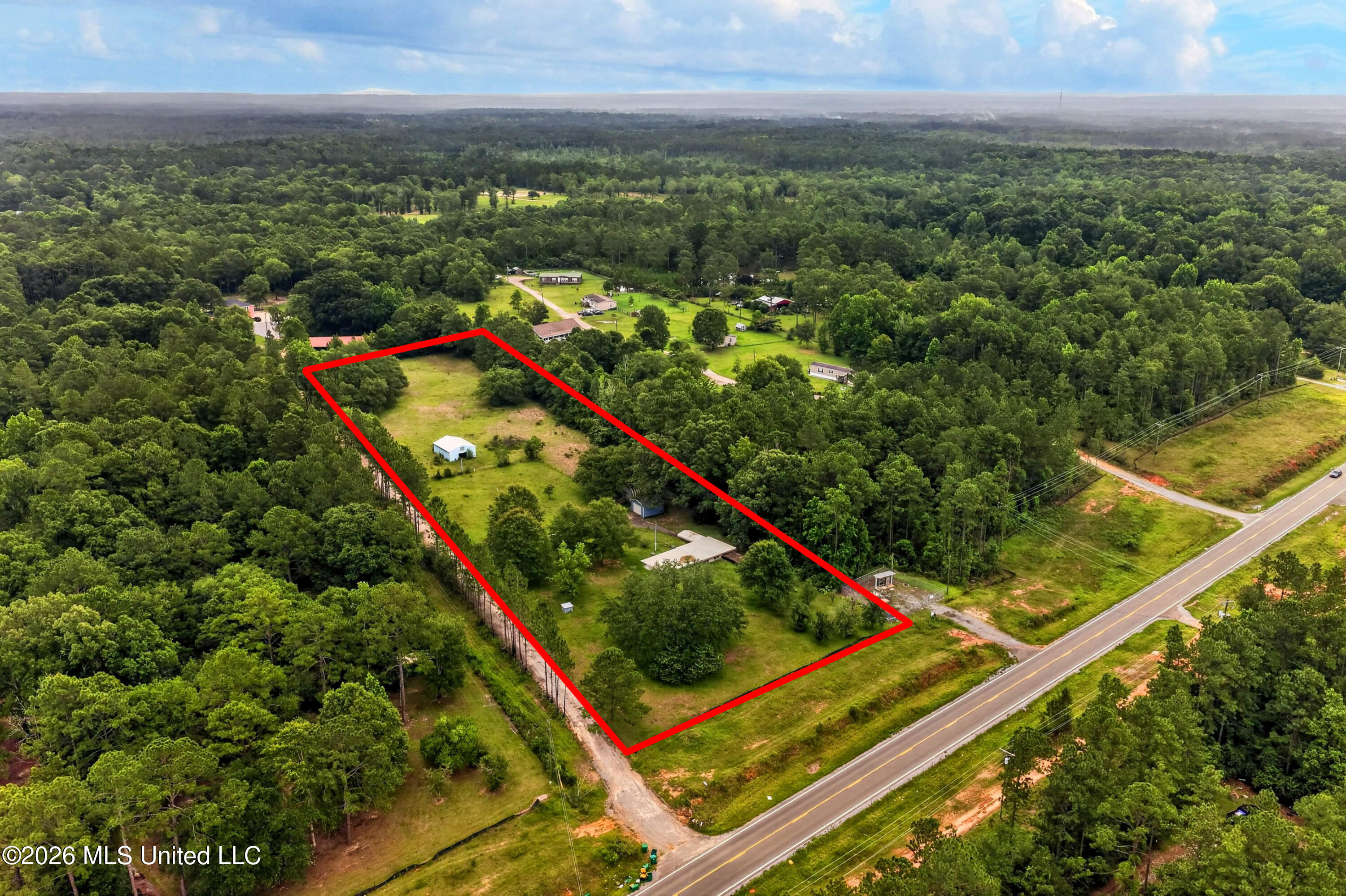15706 57 Highway Property Photo 5