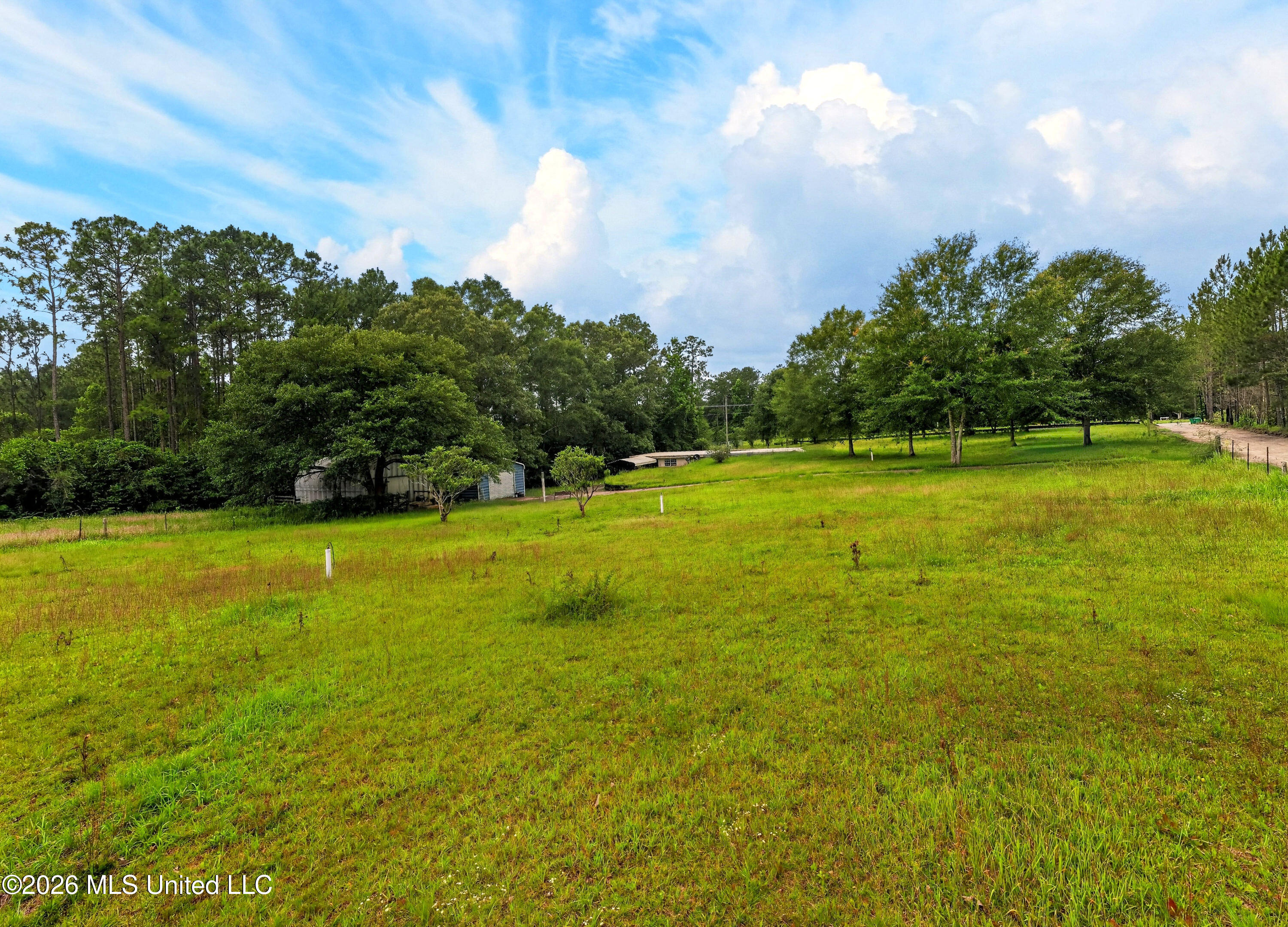 15706 57 Highway Property Photo 17