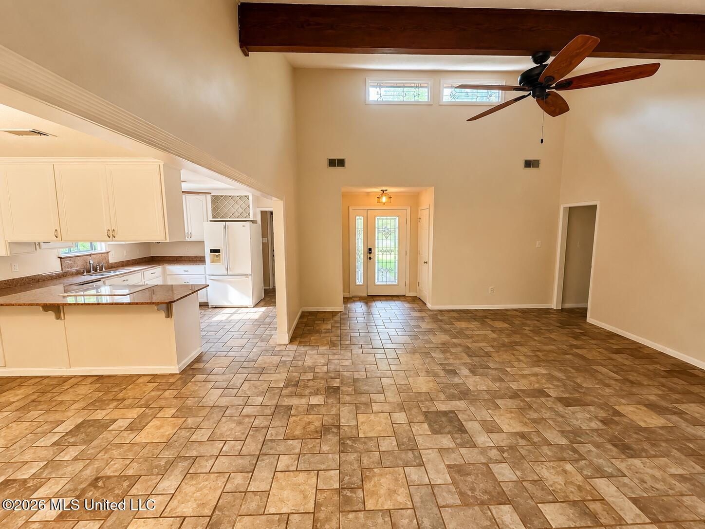 3119 Breezy Hill Lane Property Photo 6