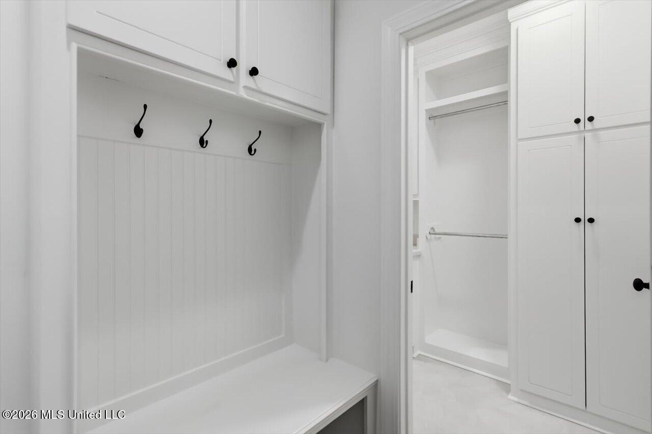 311 Jasmine Cove Lane Property Photo 14
