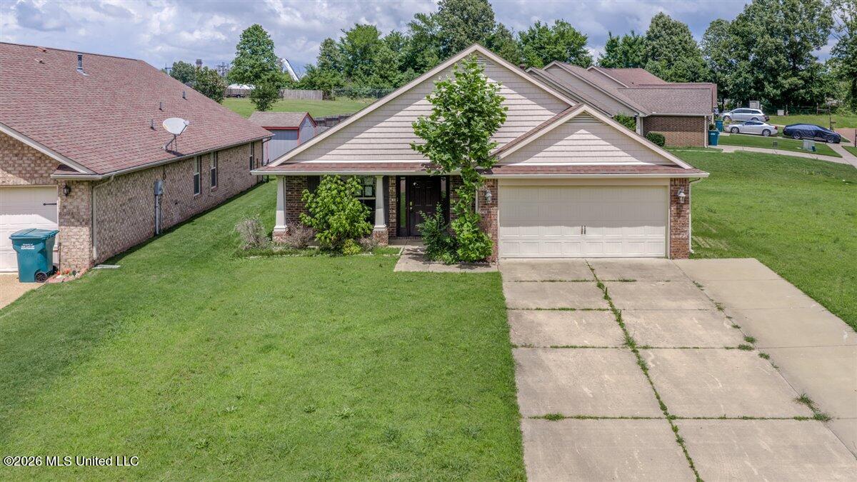 8802 Arendale Drive Property Photo 1