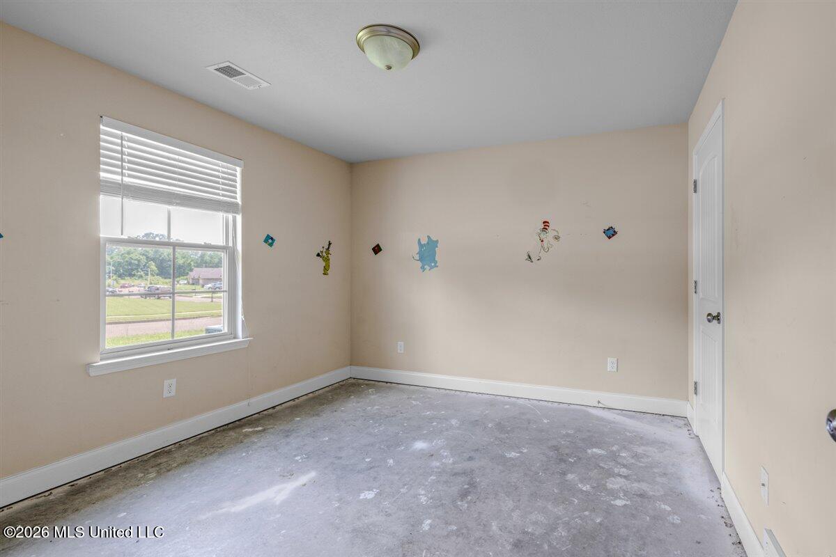 8802 Arendale Drive Property Photo 17