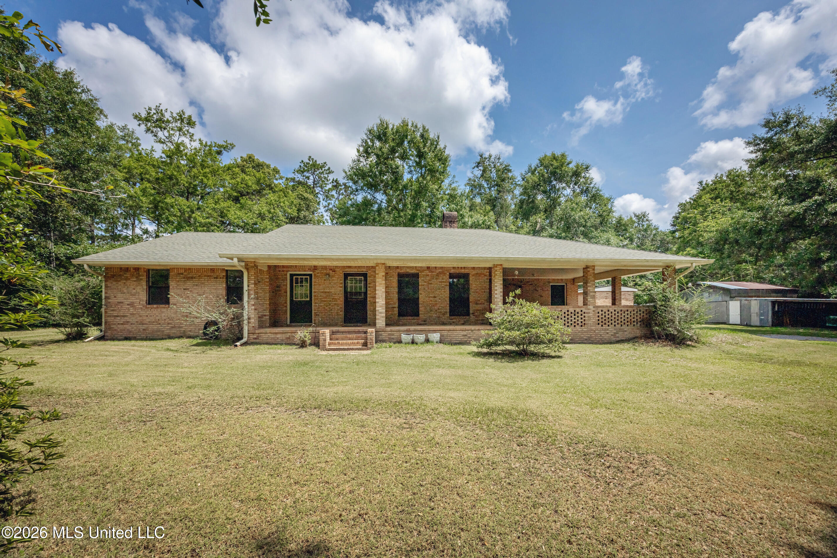 15608 Stanley Road Property Photo 1