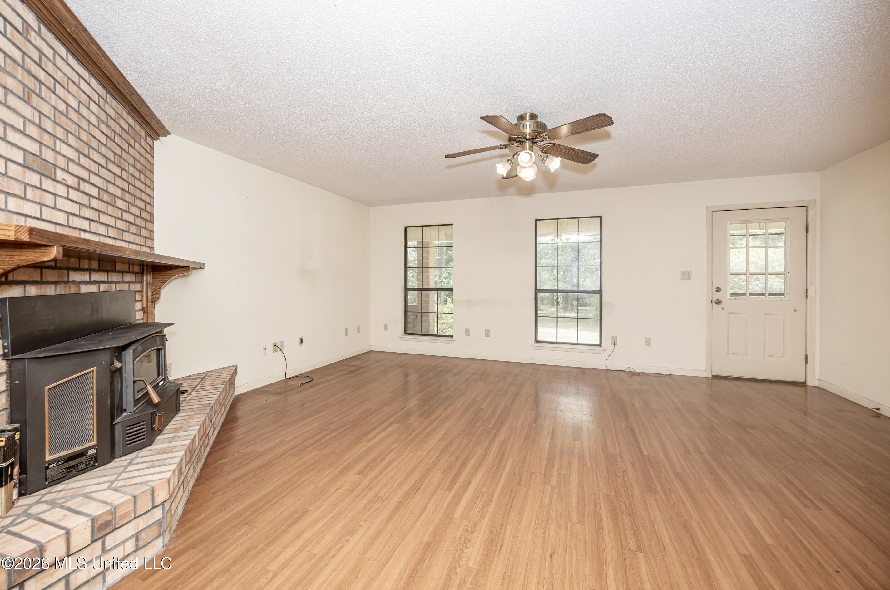 15608 Stanley Road Property Photo 17