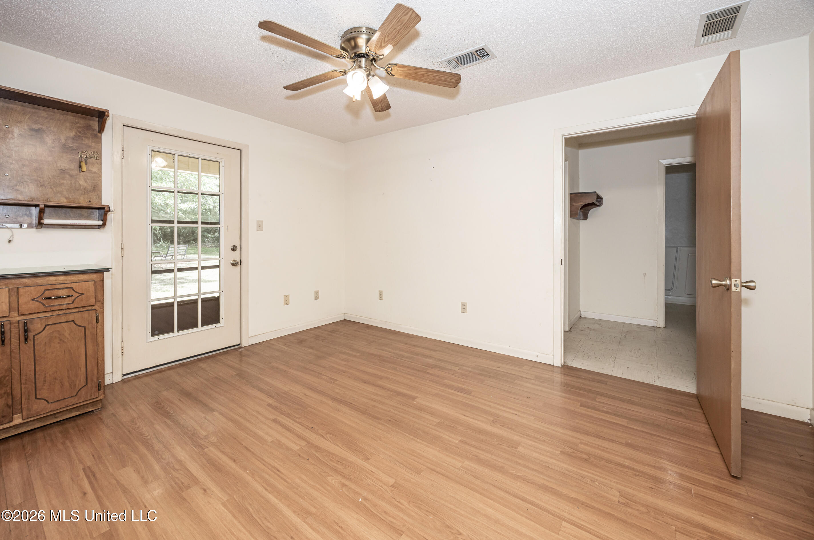 15608 Stanley Road Property Photo 22