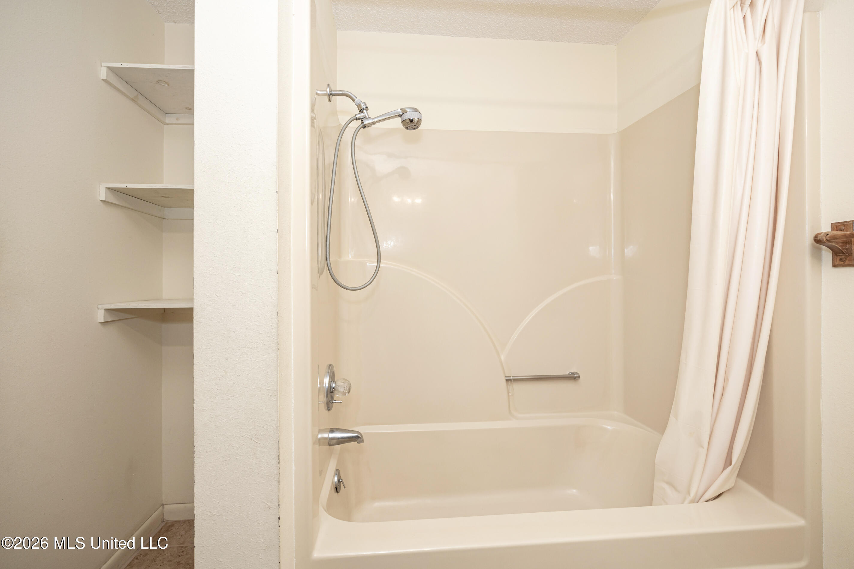 15608 Stanley Road Property Photo 35