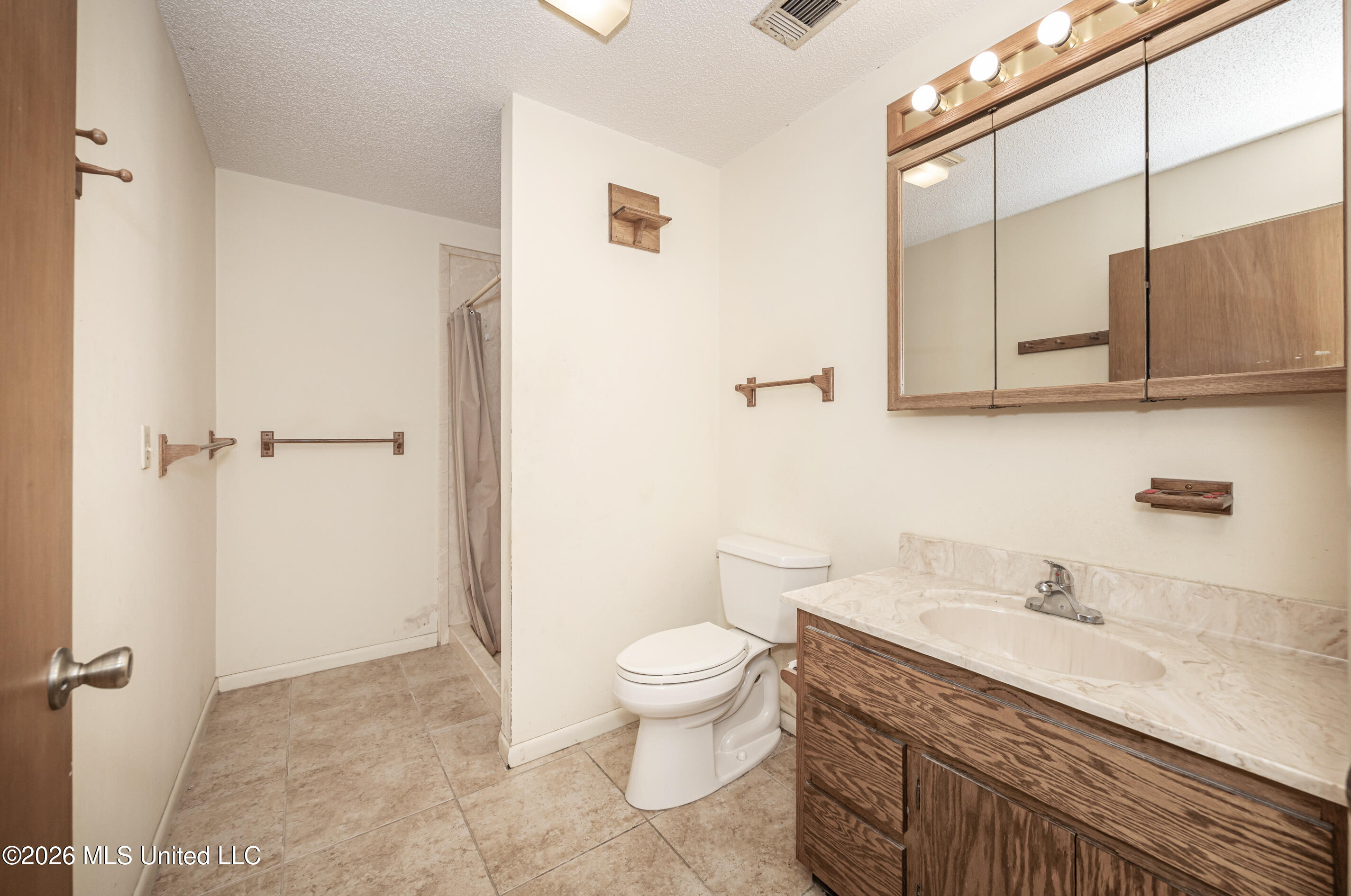 15608 Stanley Road Property Photo 42