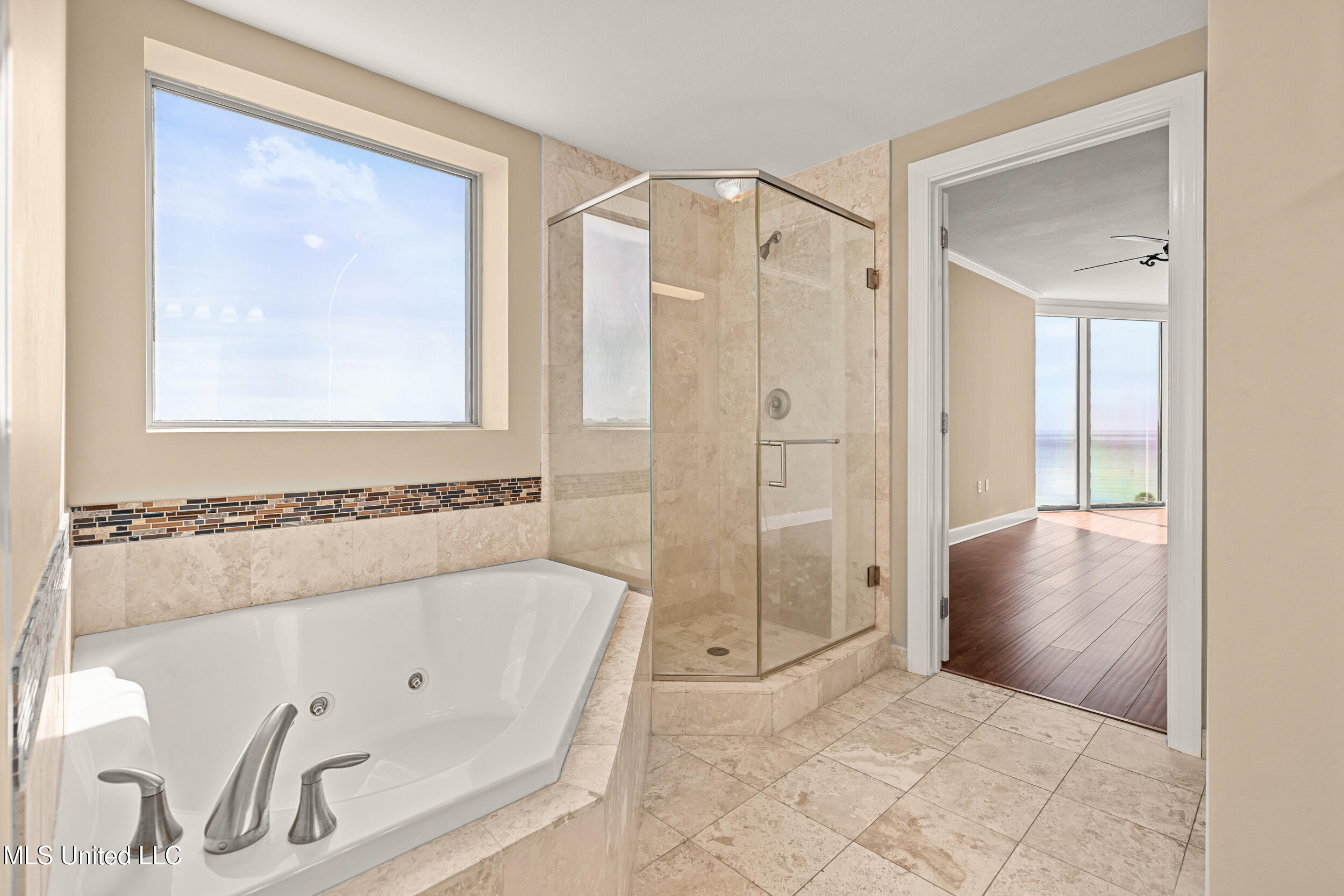 1899 Beach Boulevard Property Photo 33